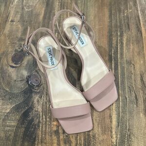 Steve Madden Nude Pink Heeled Sandals Size 6.5